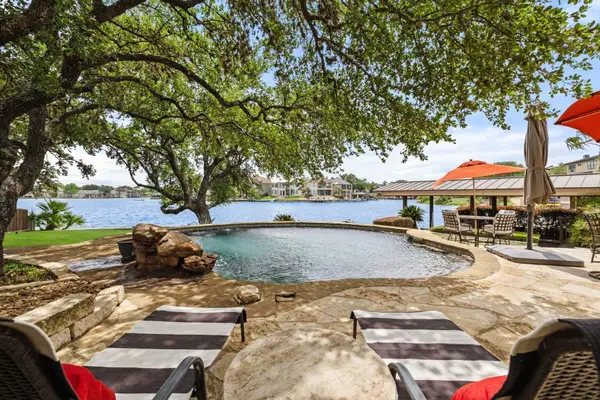 113 Wennmohs Place, Horseshoe Bay, TX 78657