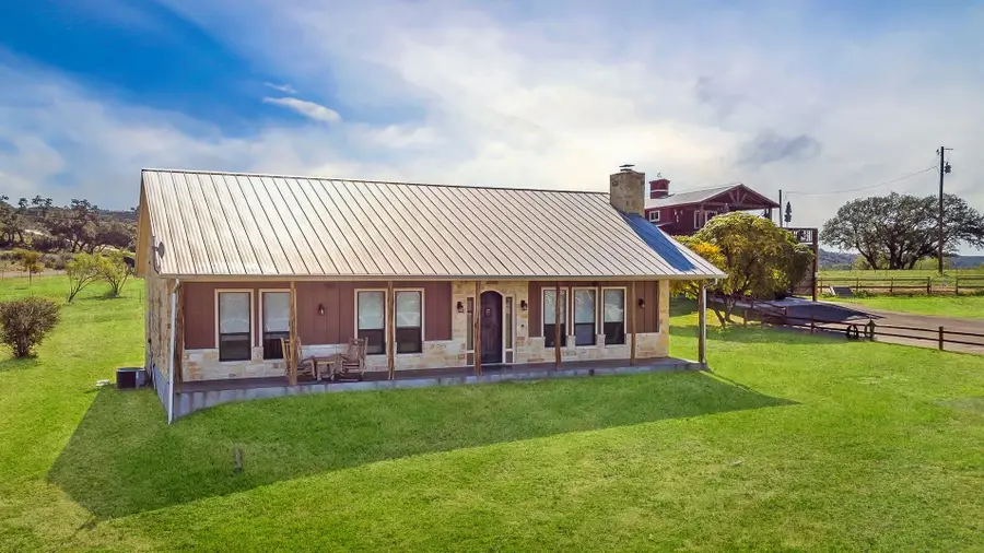 800 Quarter Horse Cir, Kingsland, TX 78639 - #3