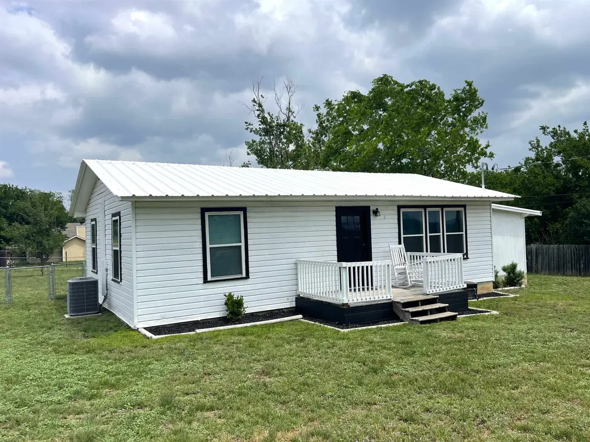 1101 E College, Llano, TX 78643 - #1