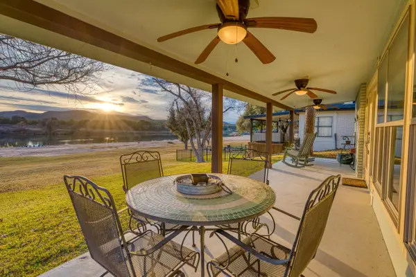 4118 River Oaks Drive, Kingsland, TX 78639