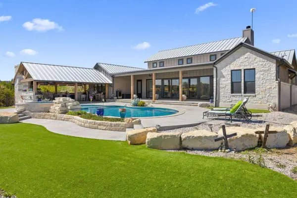 2105 Legacy Hills Drive, Johnson City, TX 78636