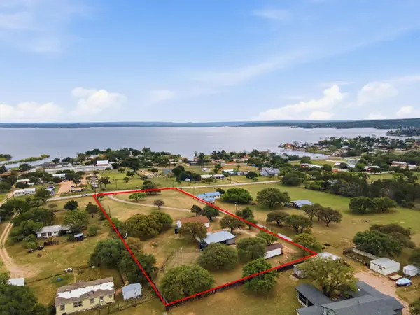 1651 Roselea Dr, Buchanan Dam, TX 78609