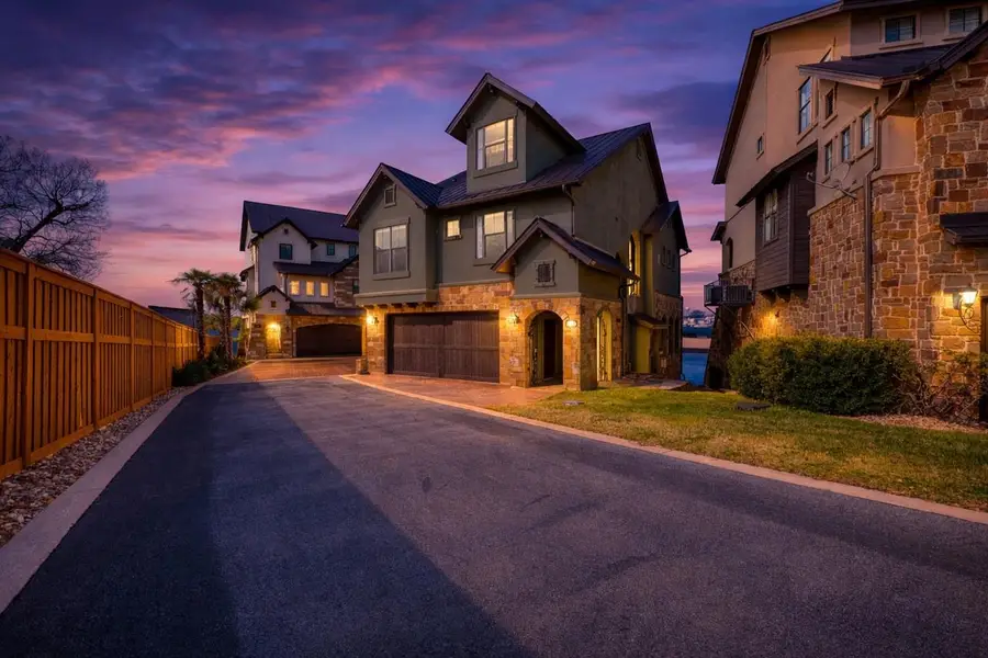 211 Chandler Way, Kingsland, TX 78639 - #2