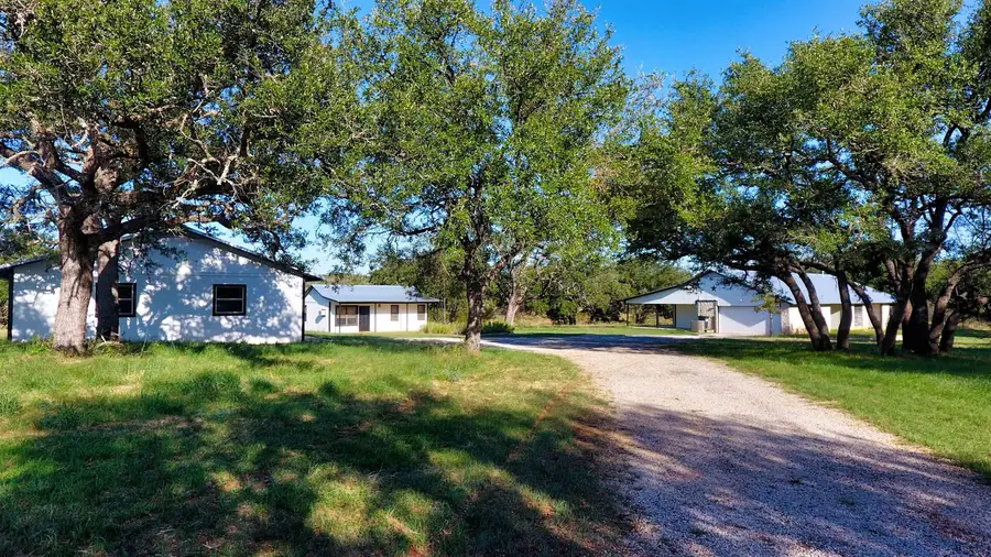132 Offer Lane, Llano, TX 78643 - #2