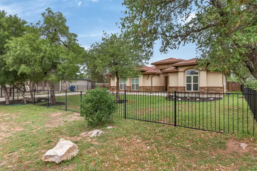 212 Knights Row, Cottonwood Shores, TX 78657-0000 - #3