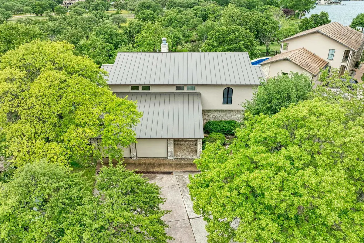320 Lucy Ln, Horseshoe Bay, TX 78657 - #1