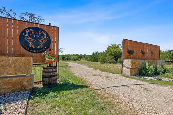 397 Private Road 3072, Lampasas, TX 76550-3949