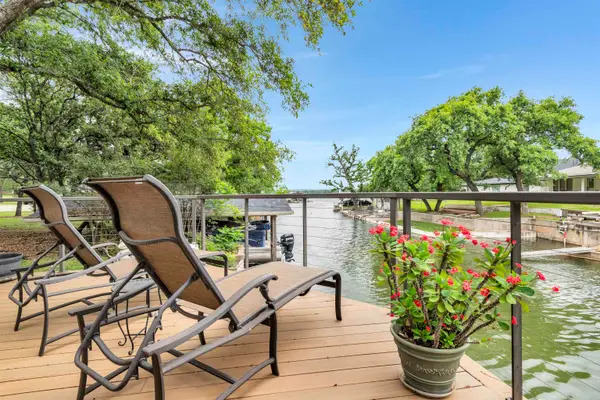 1122 Hill Circle East Drive, Granite Shoals, TX 78654