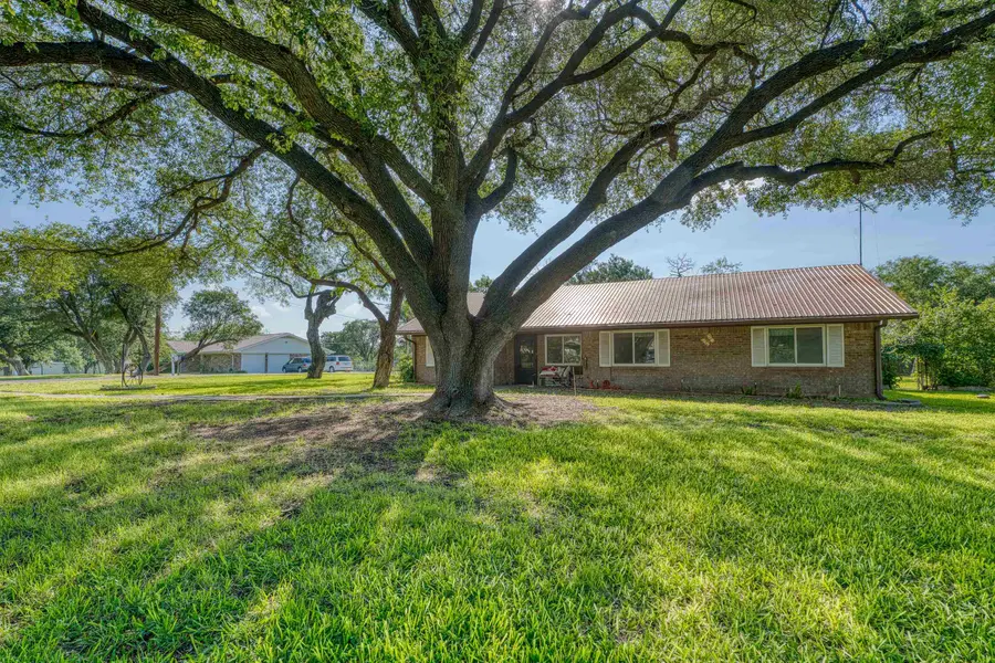 300 Redbird Street, Highland Haven, TX 78654 - #2