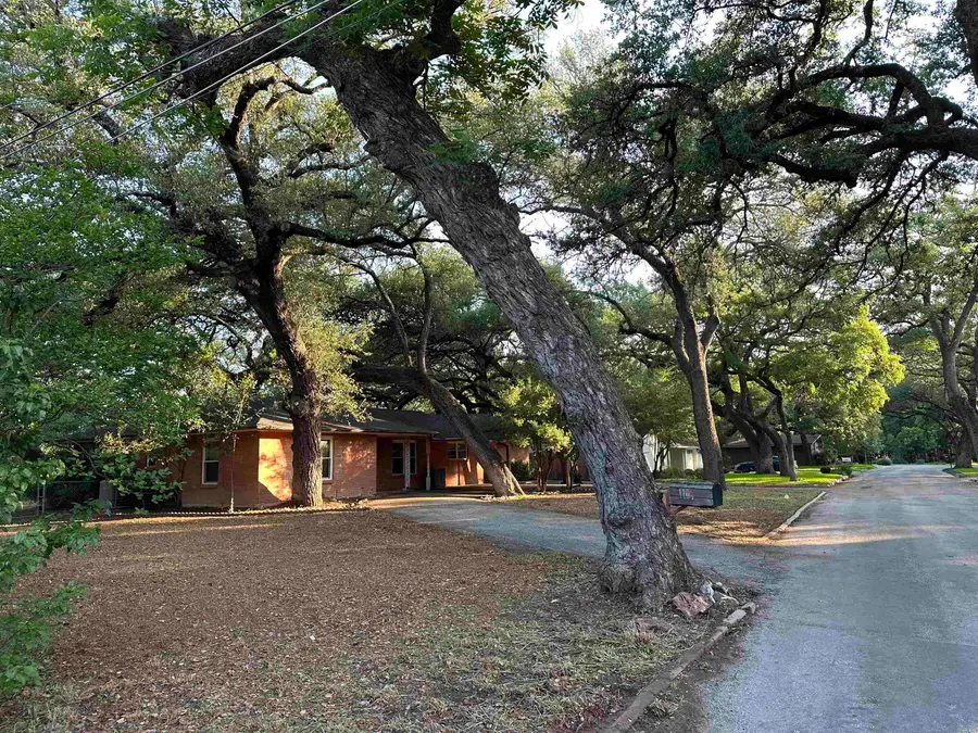 1104 Arbor Lane, Marble Falls, TX 78654 - #3