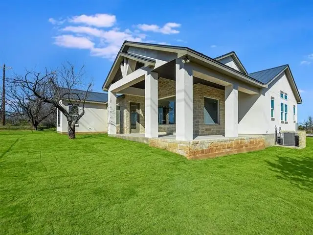 717 Indian Paint, Horseshoe Bay, TX 78657-0000 - #3