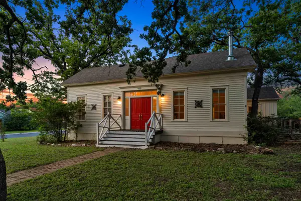 409 N Main Street, Burnet, TX 78611