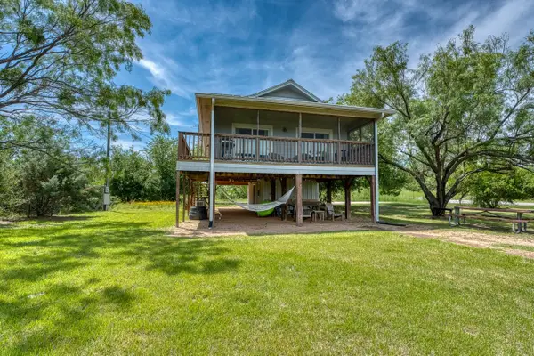 2433 County Road 102, Llano, TX 78643