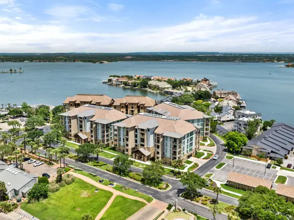 84 Island Dr #9402, Horseshoe Bay, TX 78657-0000