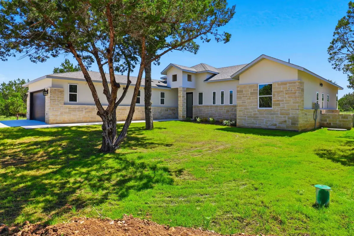 1407 Swallow, Horseshoe Bay, TX 78657 - #1