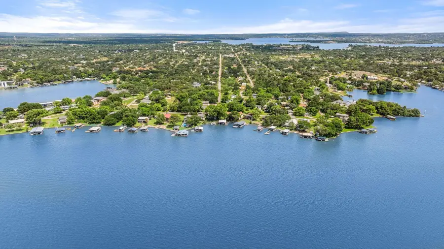 402 South Shorewood, Granite Shoals, TX 78654 - #2