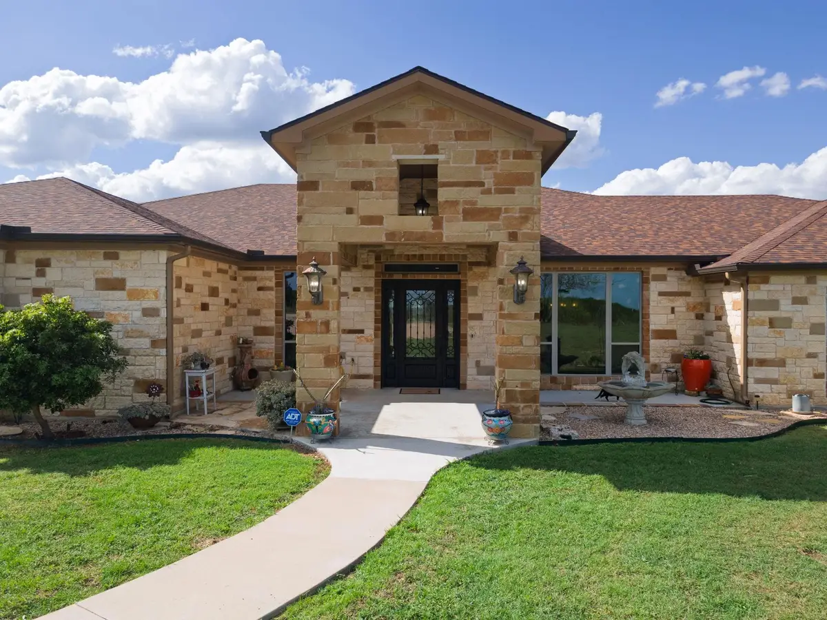 5450 County Road 101, Lampasas, TX 76550 - #1