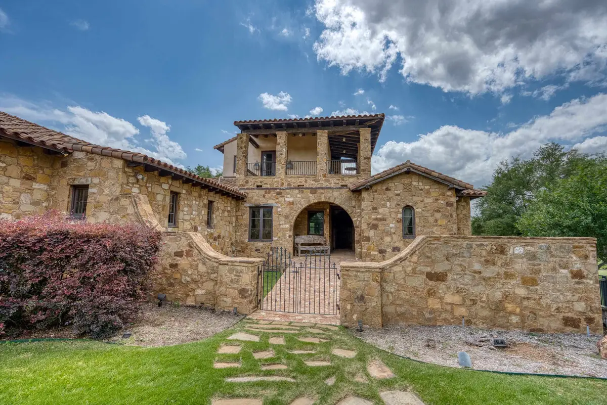 420 La Serena Loop, Horseshoe Bay, TX 78657 - #1
