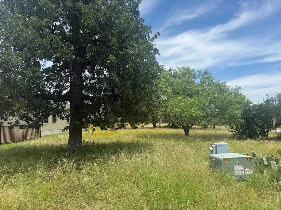 302 Lakawana, Horseshoe Bay, TX 78657 - #2