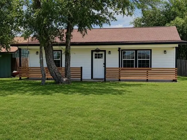 6811 River Oaks Drive, Kingsland, TX 78639 - #1