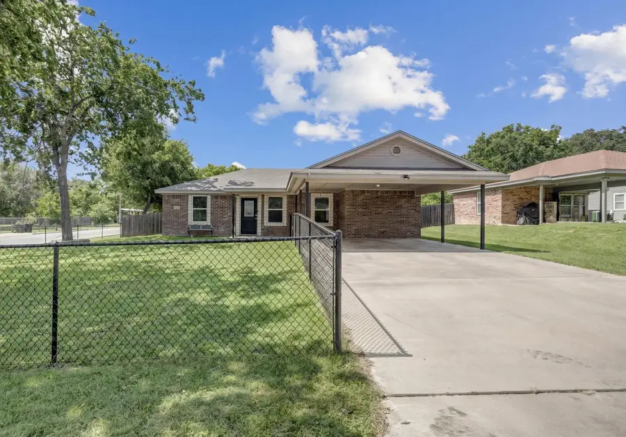 600 E Pecan Street, Burnet, TX 78611 - #3