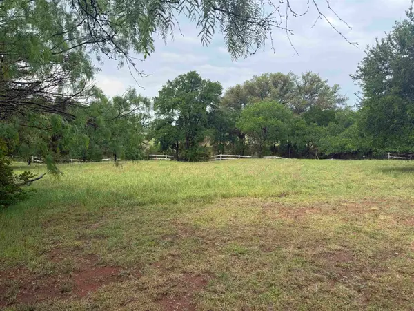 402 Silica, Horseshoe Bay, TX 78657
