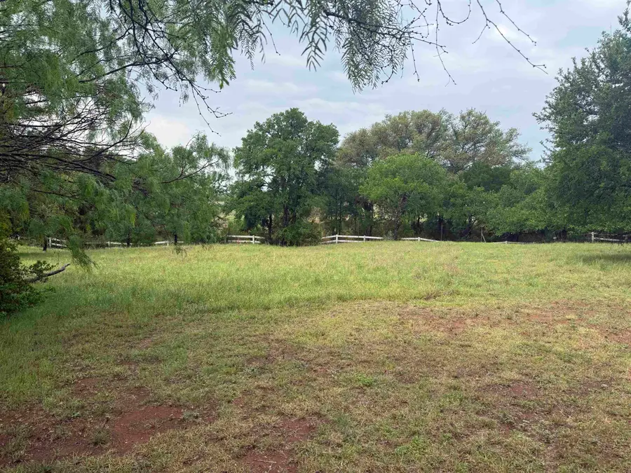 402 Silica, Horseshoe Bay, TX 78657 - #2