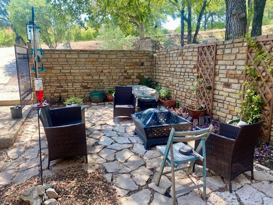 706-A Clayton Nolen, Horseshoe Bay, TX 78657 - #2