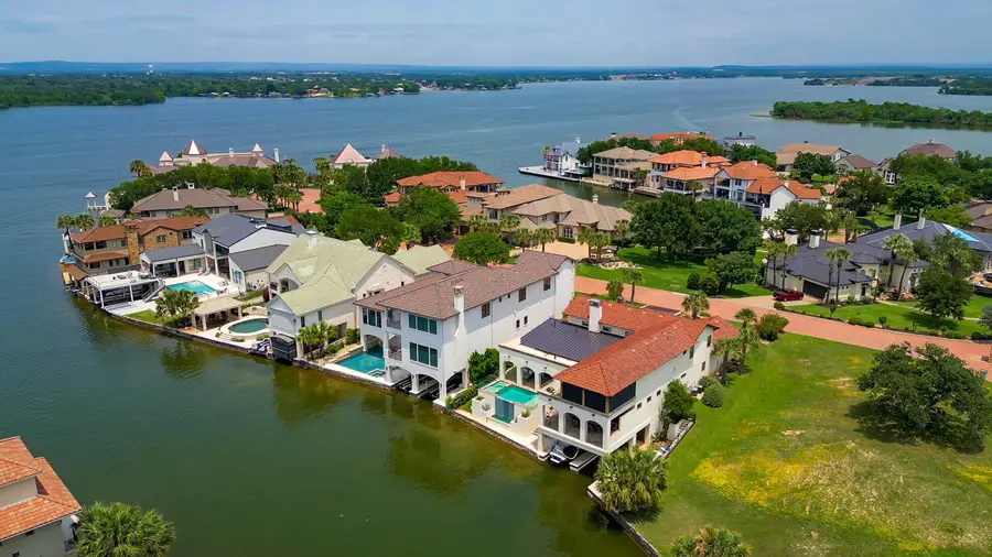 127 Applehead Island, Horseshoe Bay, TX 78657 - #3