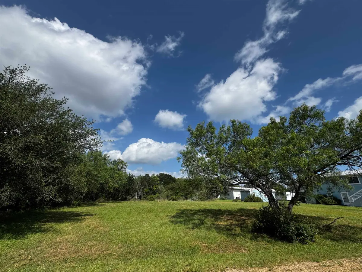 000 Viewcrest, Granite Shoals, TX 78654 - #1