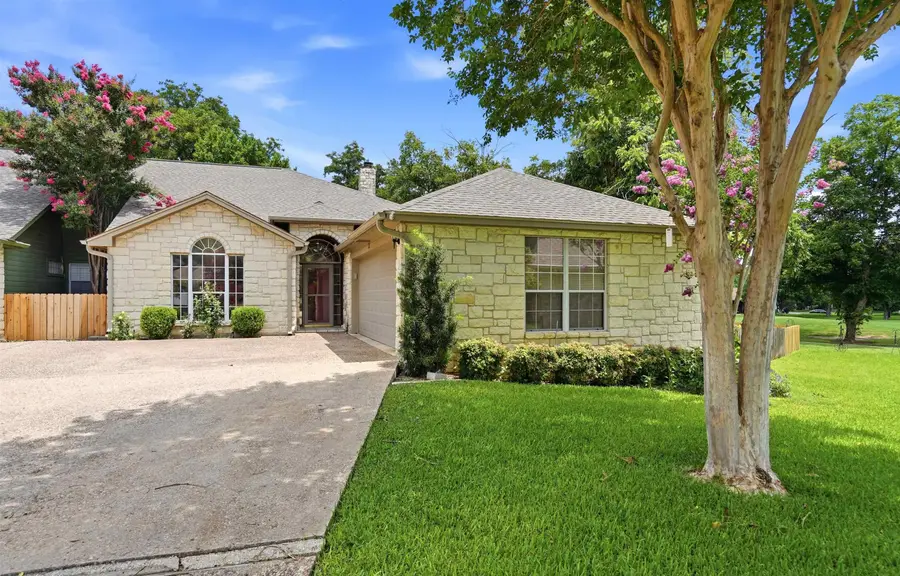 21 Augusta Drive, Meadowlakes, TX 78654 - #2