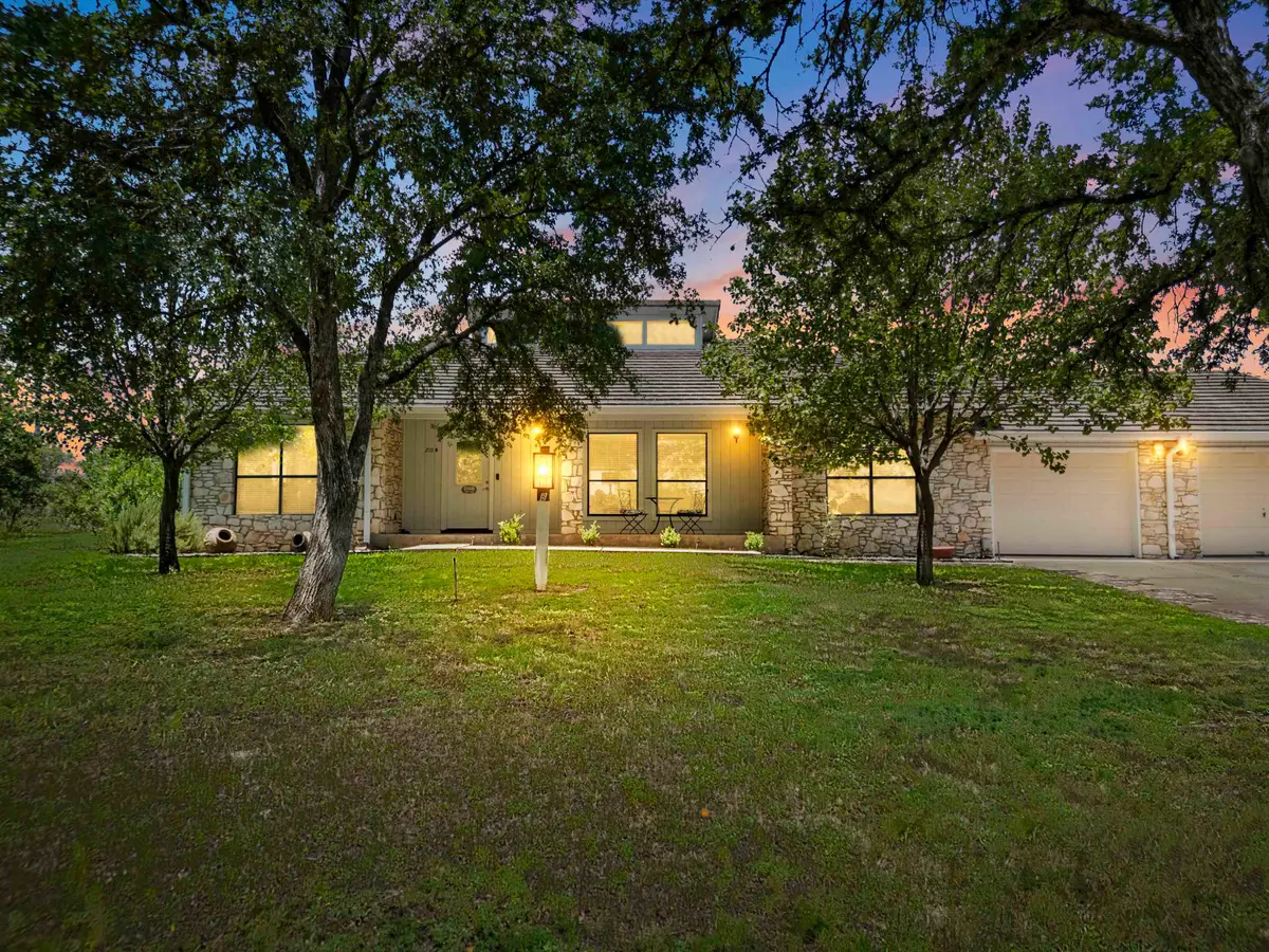 210 Tee Off, Horseshoe Bay, TX 78657 - #1