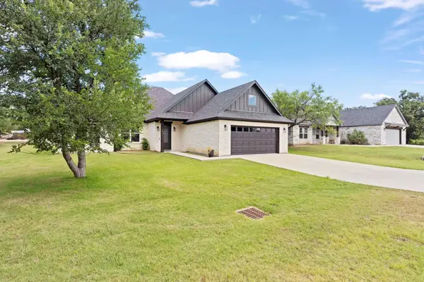 108 Lake Cliff Drive, Kingsland, TX 78639