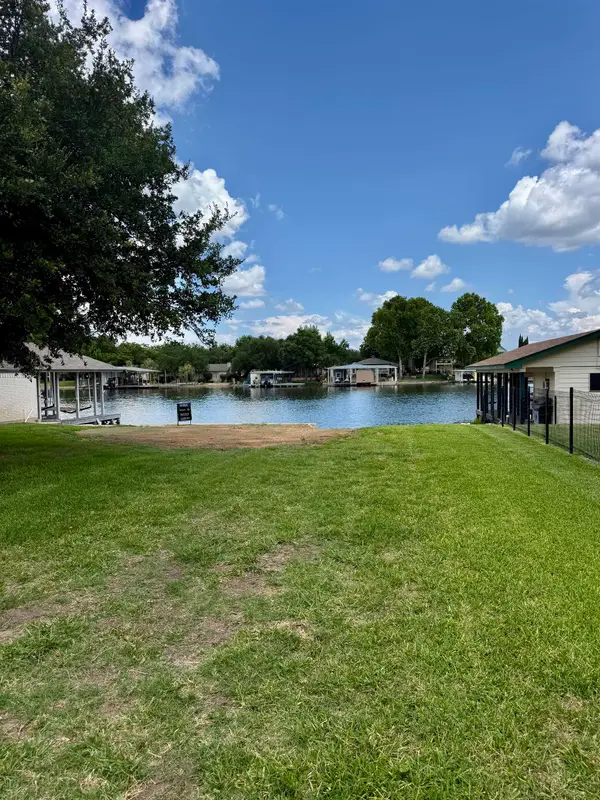 131 Web Isle Dr, Granite Shoals, TX 78654