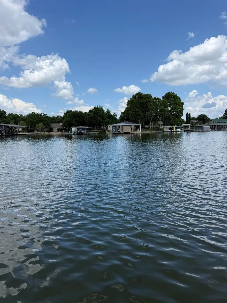 131 Web Isle Dr, Granite Shoals, TX 78654 - #2