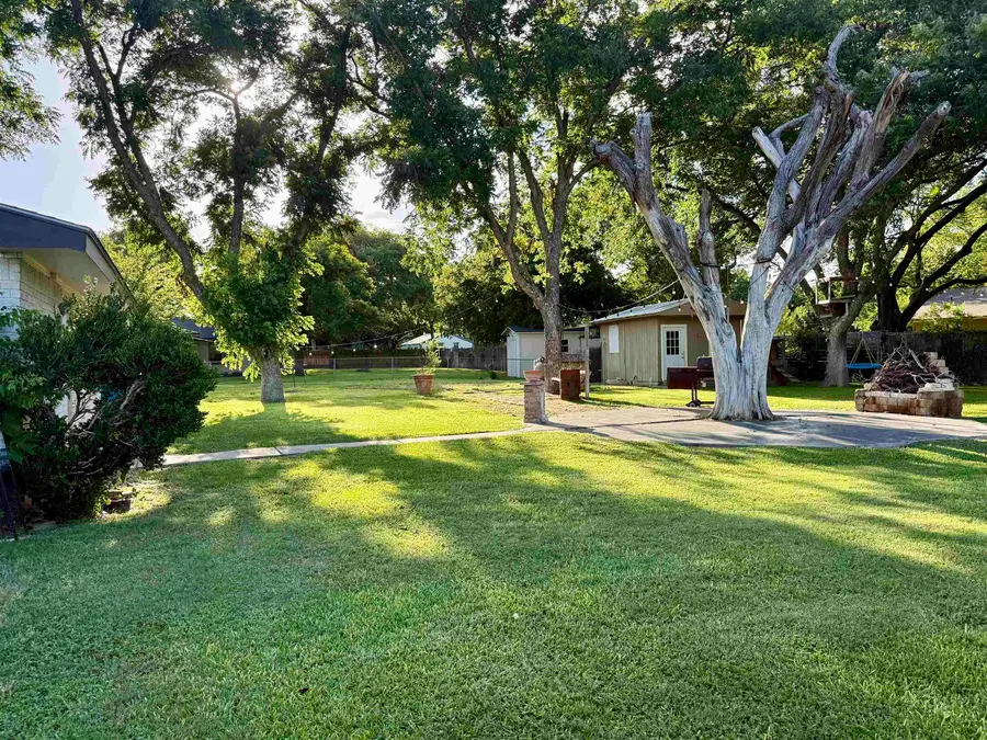 1101 Hackberry Drive, Marble Falls, TX 78654 - #3
