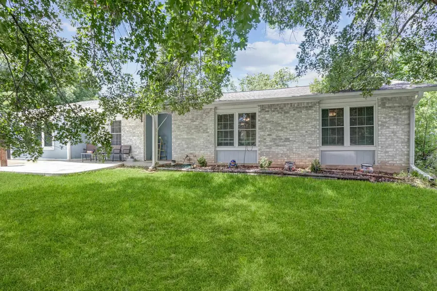 1113 Ash Dr, Marble Falls, TX 78654 - #2