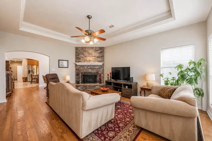 1107 E College Street, Llano, TX 78643 - #3