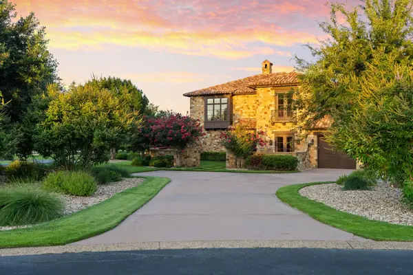 305 La Serena Loop, Horseshoe Bay, TX 78657