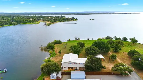 321 Bluebriar Lane, Buchanan Dam, TX 78609