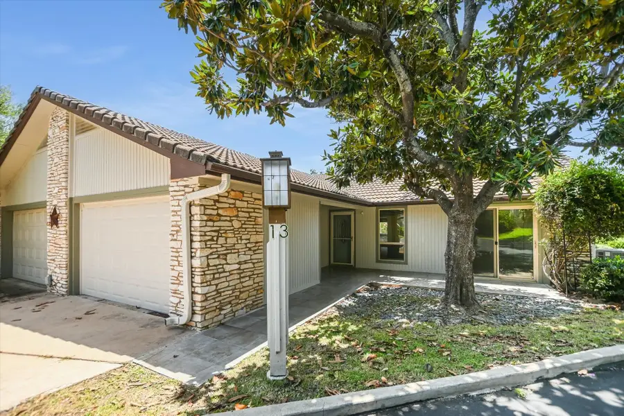 104 S Big Spur #13, Horseshoe Bay, TX 78657 - #2