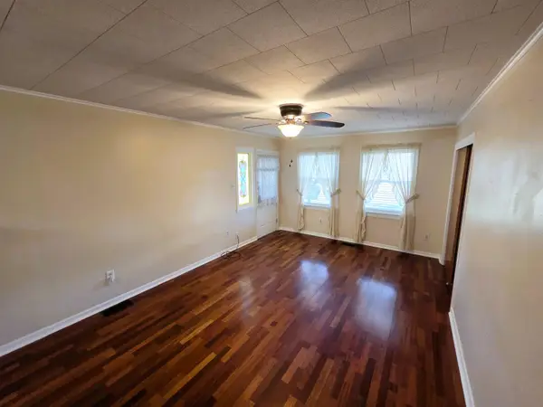 903 Wright Street, Llano, TX 78643-0000