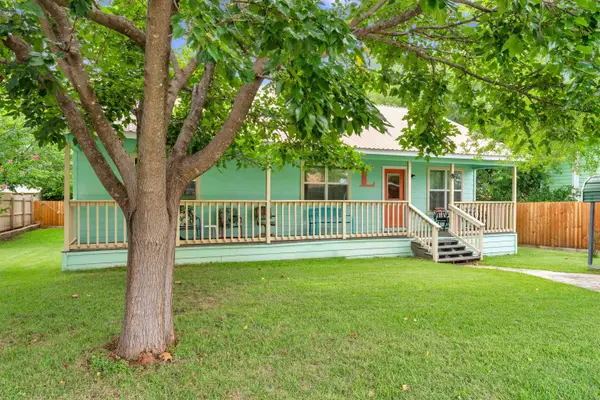 1607 Oatman, Llano, TX 78643
