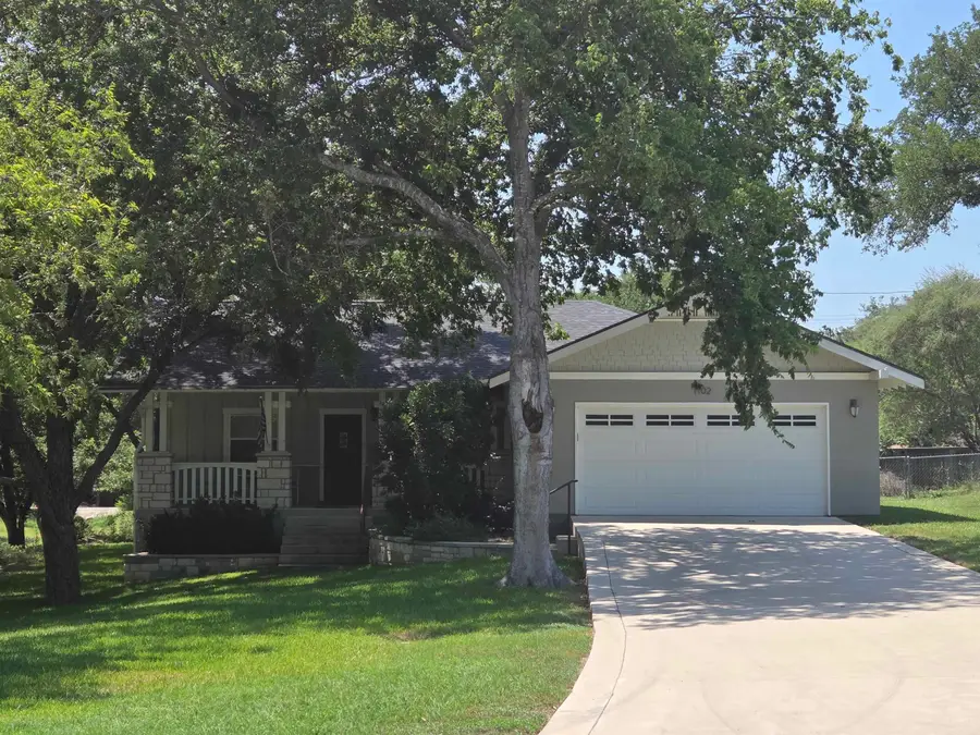 1102 F Avenue, Marble Falls, TX 78654 - #3