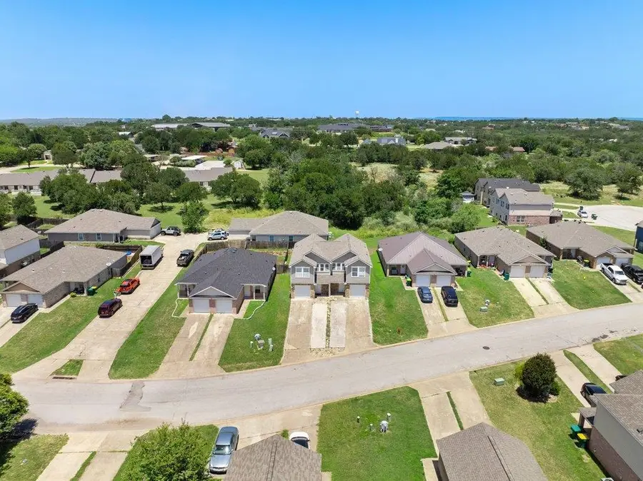 709 Claremont Pkwy, Marble Falls, TX 78654 - #2