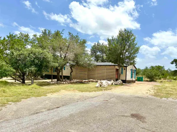 2205 5th Street, Horseshoe Bay, TX 78657
