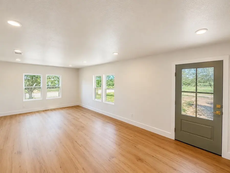 1310 Walnut Street, Llano, TX 78643 - #3