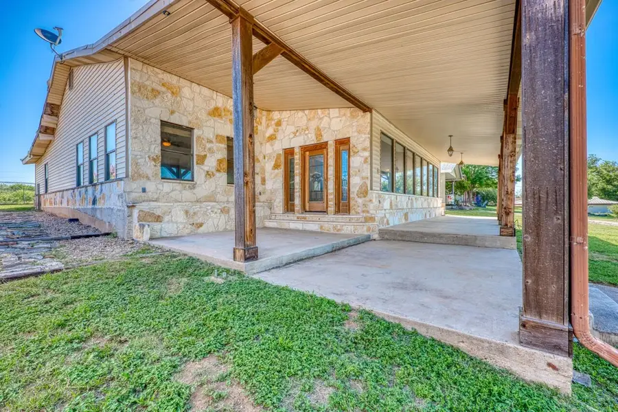 4047 River Oaks Drive, Kingsland, TX 78639 - #3