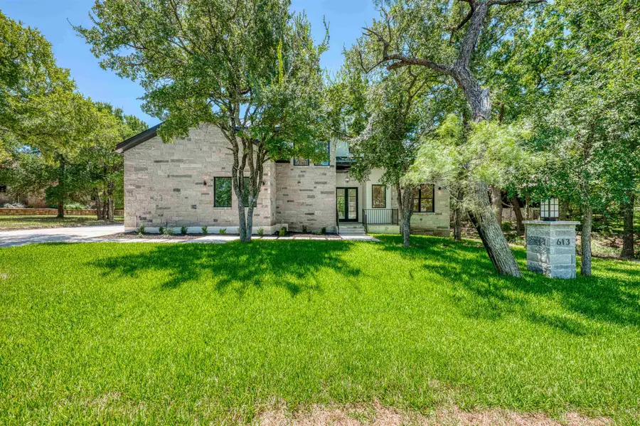 613 Apache Tear, Horseshoe Bay, TX 78657 - #2