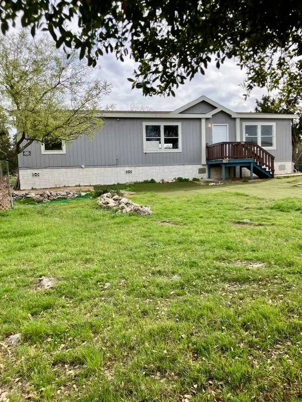 2203 25th Street, Horseshoe Bay, TX 78657-9999
